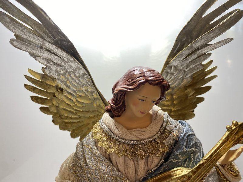 Ángel de paz y amor