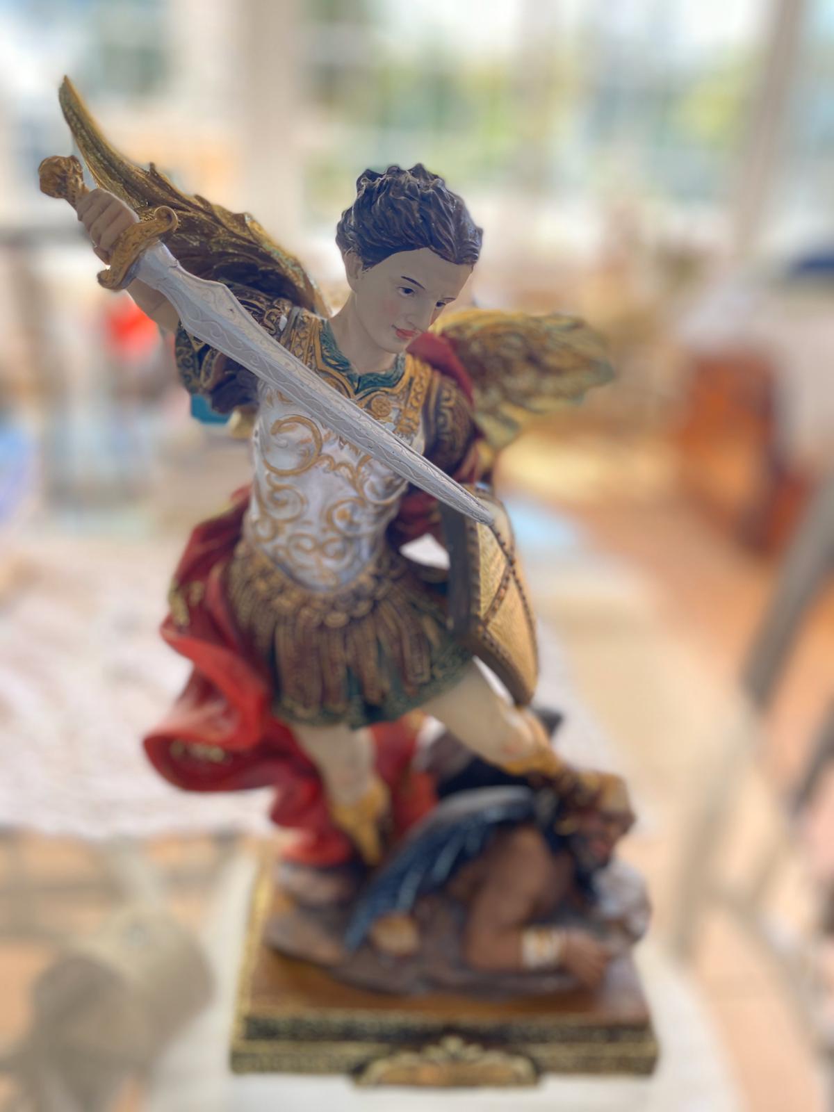 Arcángel Miguel clásico grande 45 cm