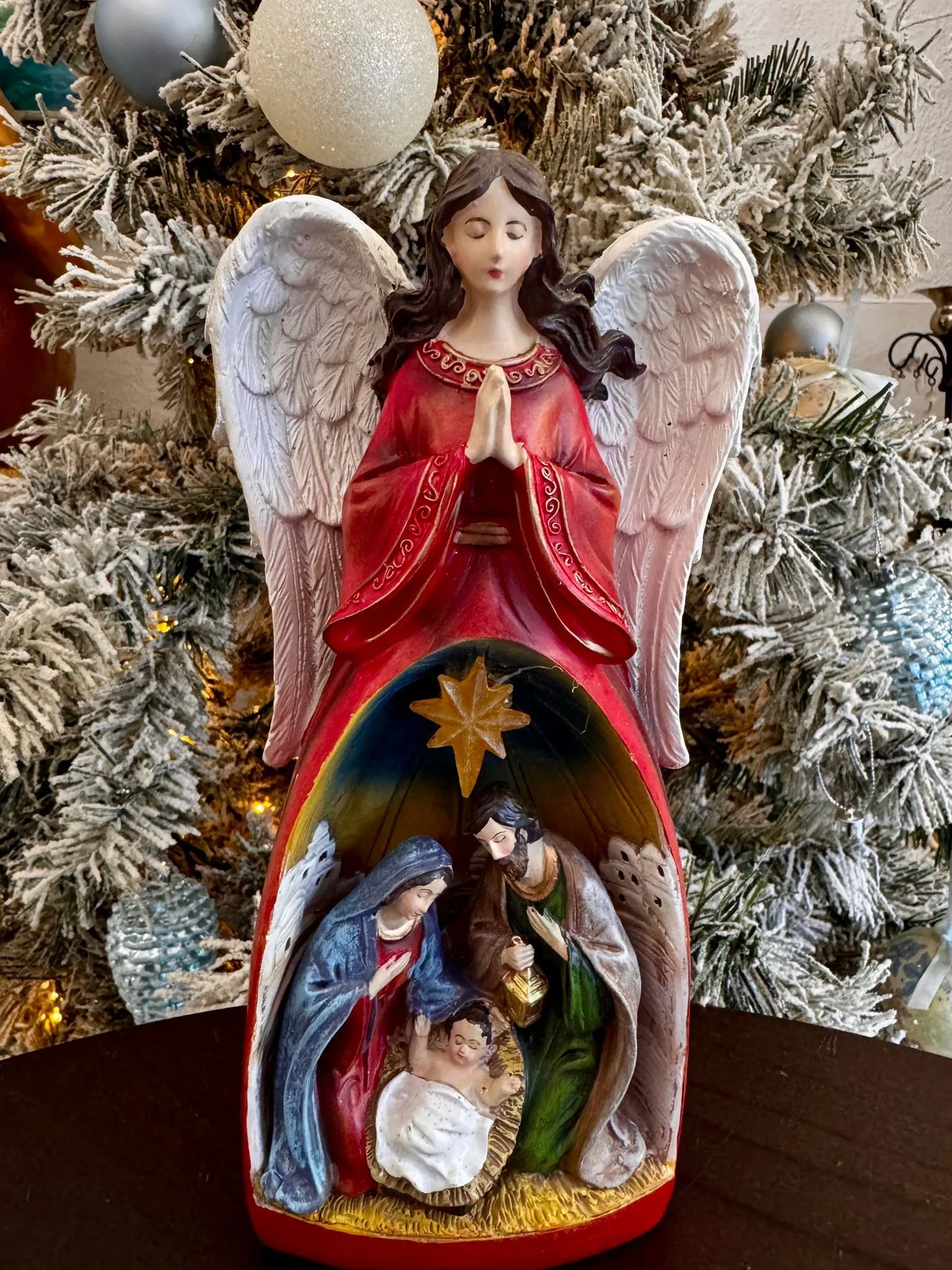 Sagrada Familia con Ángel y Luz