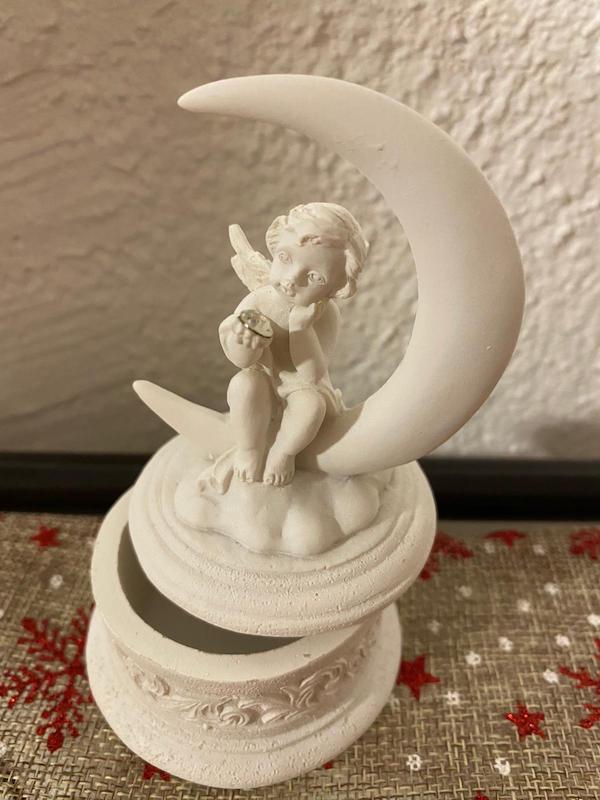 Cajita angelito con luna y brillante
