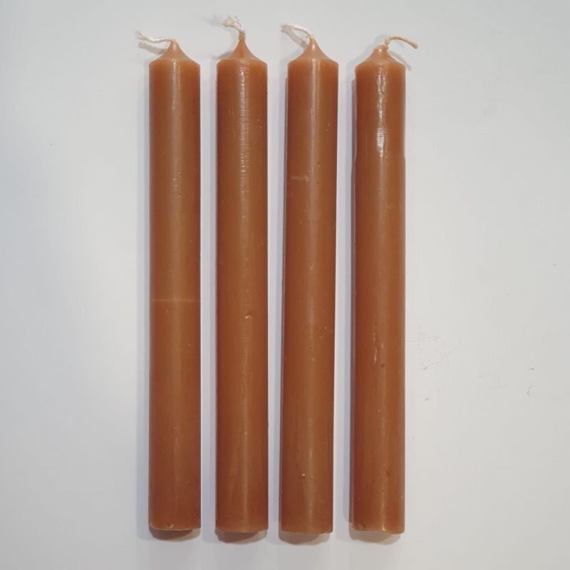 Velas color marrón