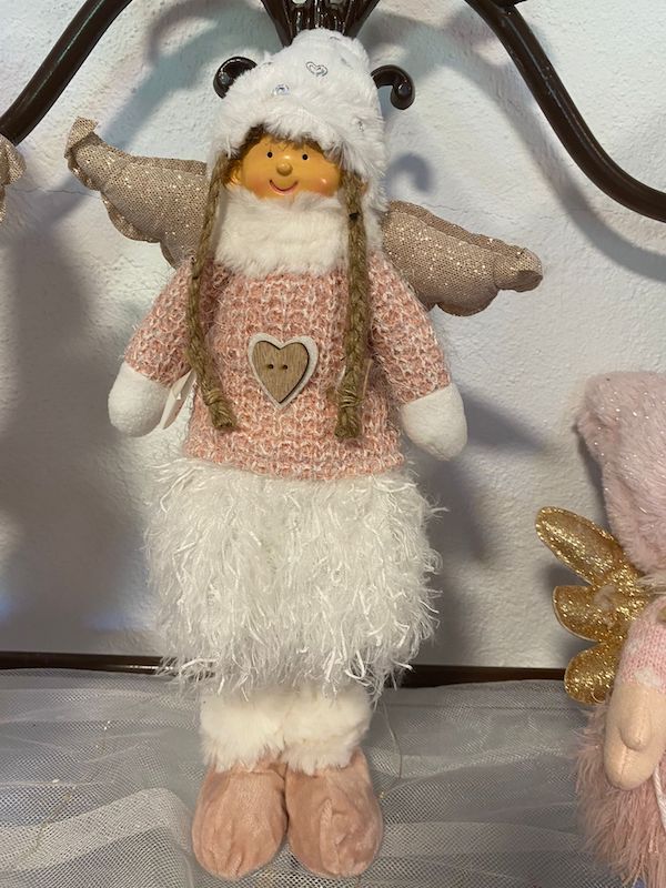Muñeca de angelita invernal